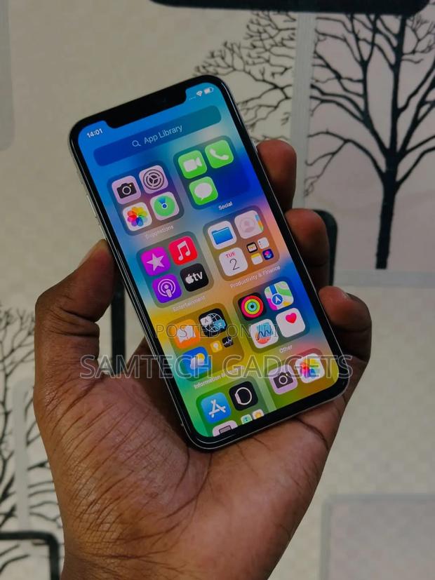 Apple iPhone X 256 GB White - thumbnail 3