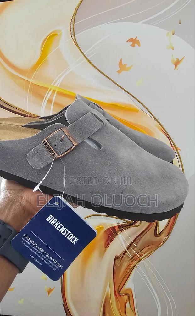 Birkenstock Slides
Light/Ash Grey
Original Quality 👌🏼👌🏼 - thumbnail 2