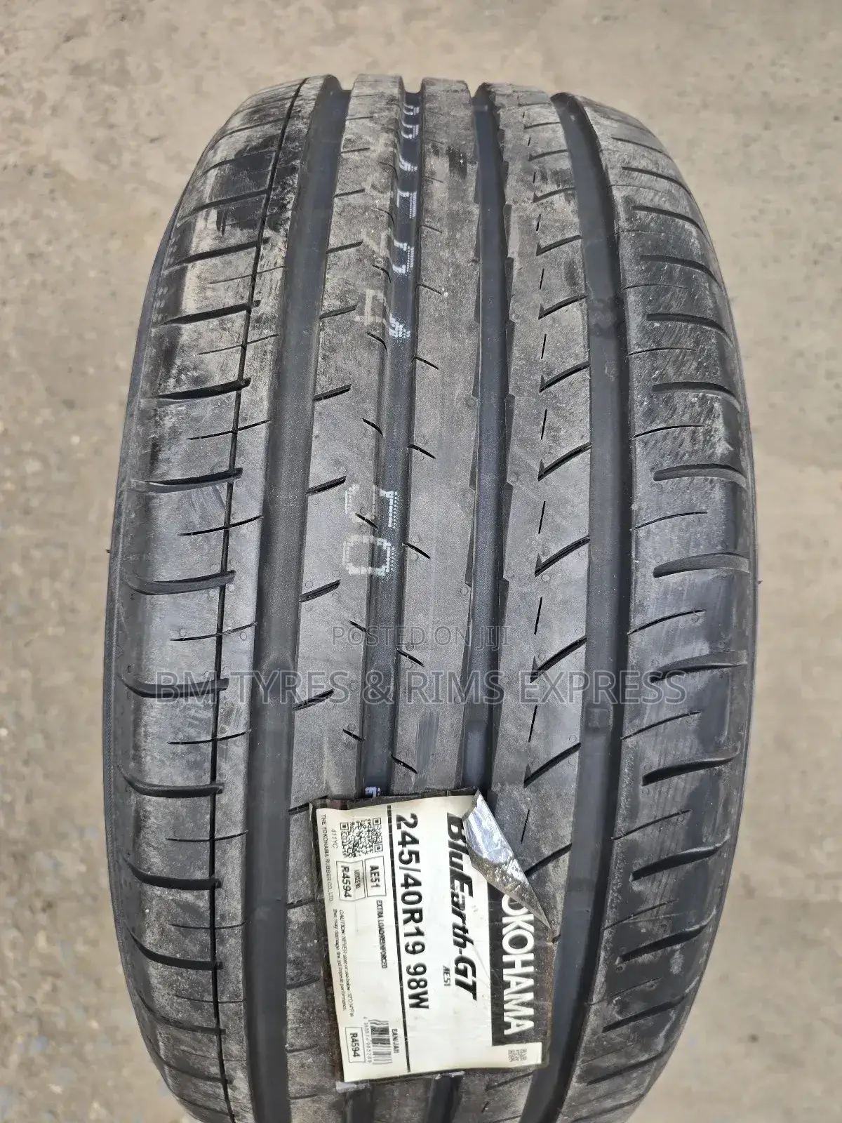 245 /40 R19 Yokohama Tyres (Blueearth Gt)