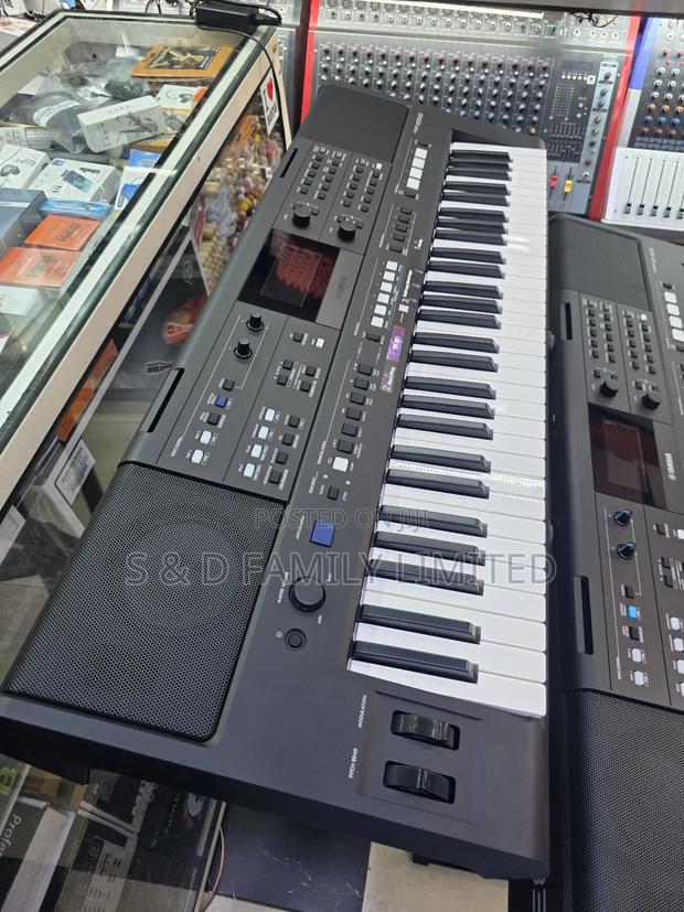 Yamaha PSR-E583 Keyboard - thumbnail 4