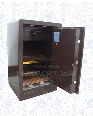 Heavy-duty Fireproof Safe 70kg — Strong Security, Steel Body Build - thumbnail 2