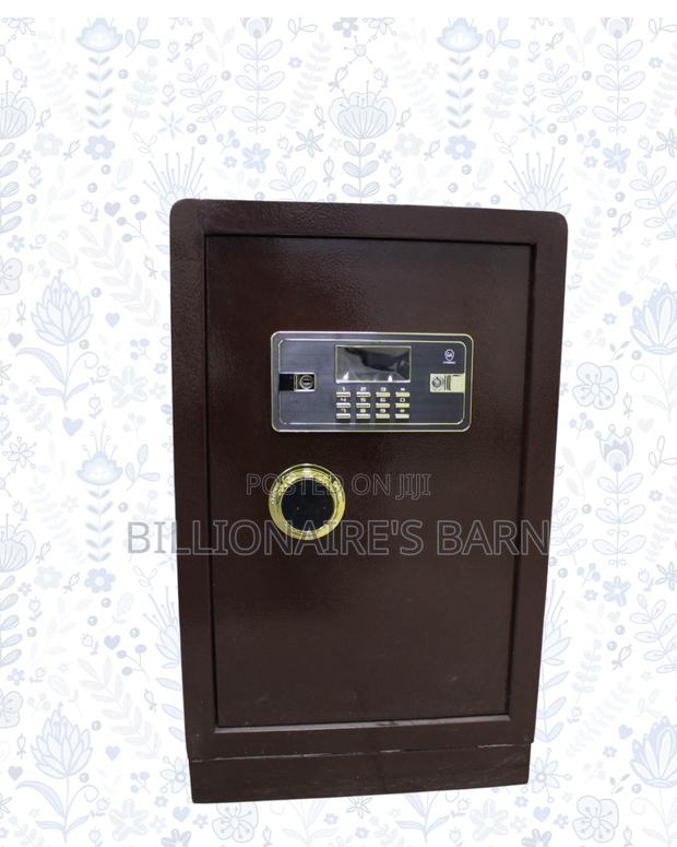 Heavy-duty Fireproof Safe 70kg — Strong Security, Steel Body Build - thumbnail 3