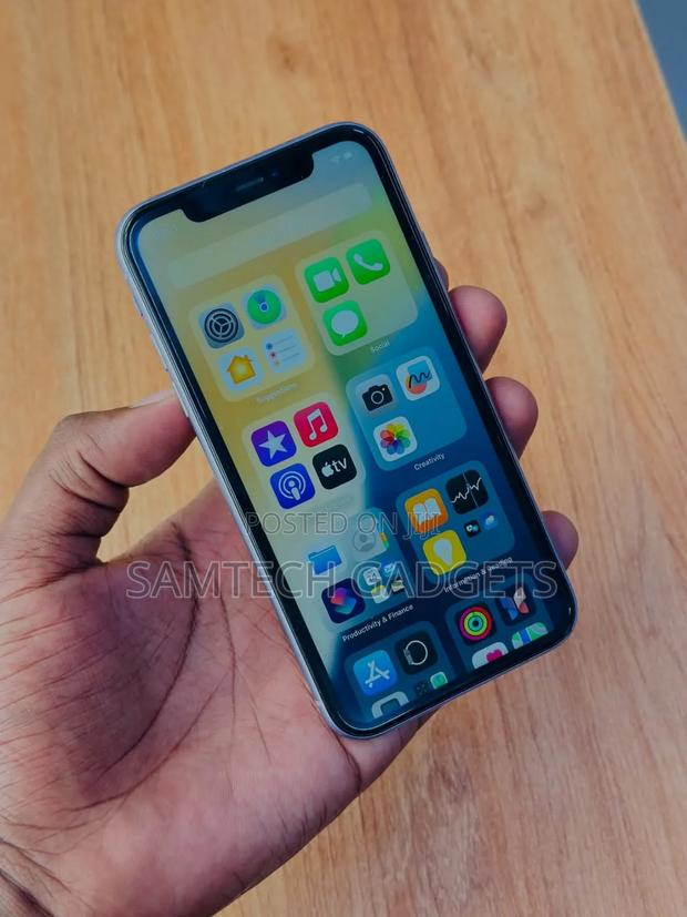 Apple iPhone 11 128 GB Blue - thumbnail 2