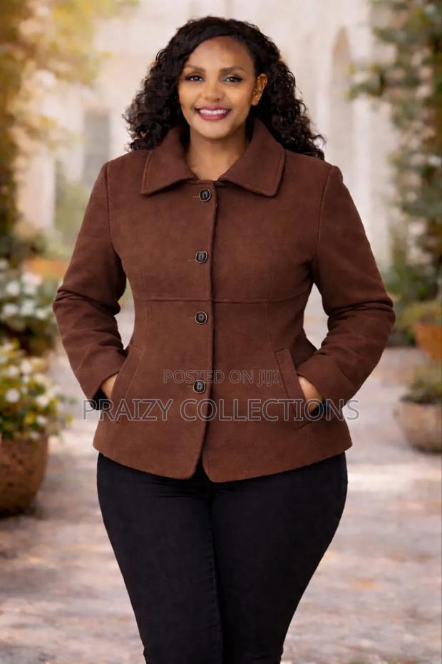 Elegant Turkish Short Coat – Classy Warm - thumbnail 5