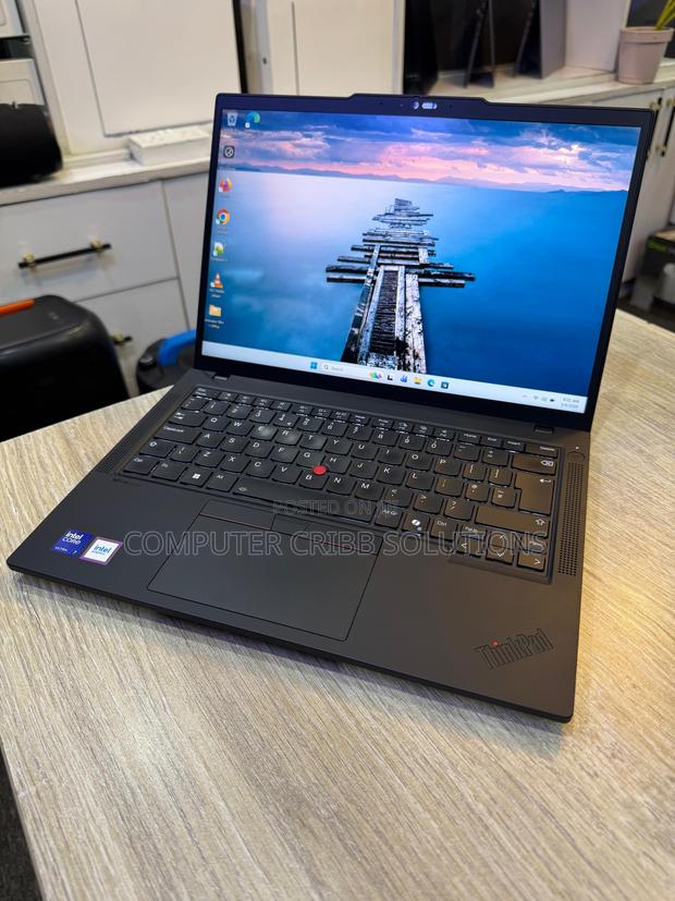 Laptop Lenovo ThinkPad T14 G4 16GB Intel Core Ultra 7 SSD 512GB
