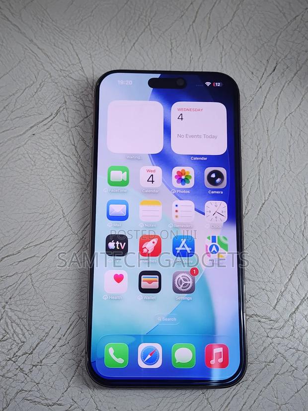 Apple iPhone 16 Pro Max 256 GB Gold - thumbnail 4