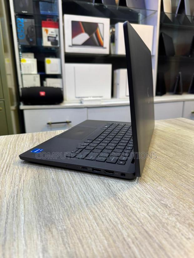 Laptop Dell Latitude 7330 8GB Intel Core i5 SSD 512GB - thumbnail 3