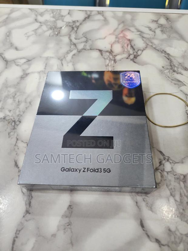 New Samsung Galaxy Z Fold3 5G 256 GB Black