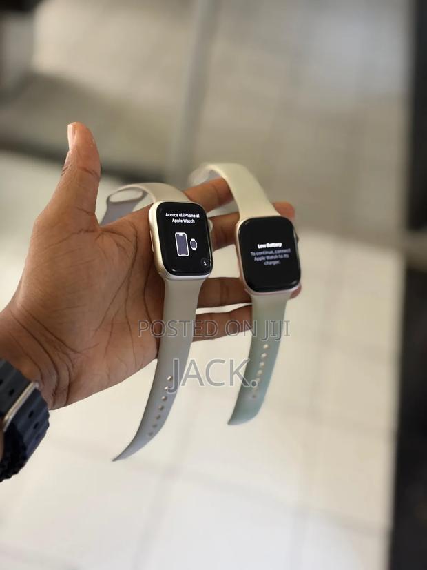 Apple Watch Series 10 Very Clean - thumbnail 2