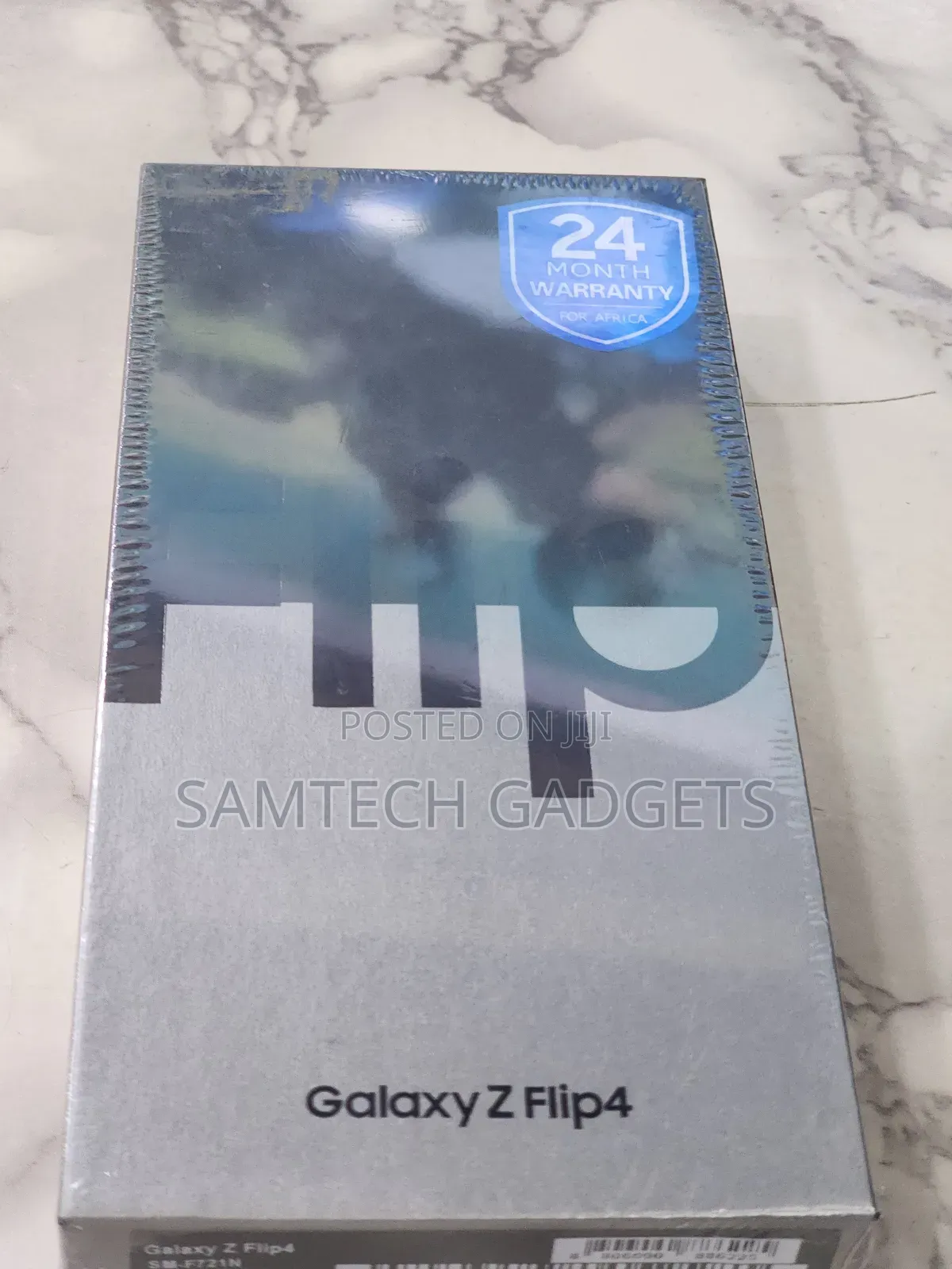 New Samsung Galaxy Z Flip4 256 GB Purple
