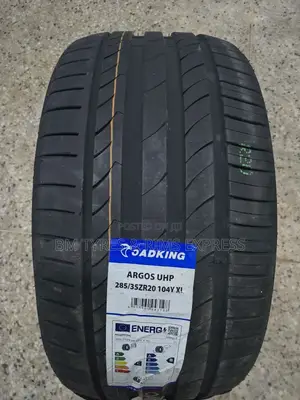 285 /35 R20 Roadking