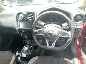 Nissan Note 2019 Red