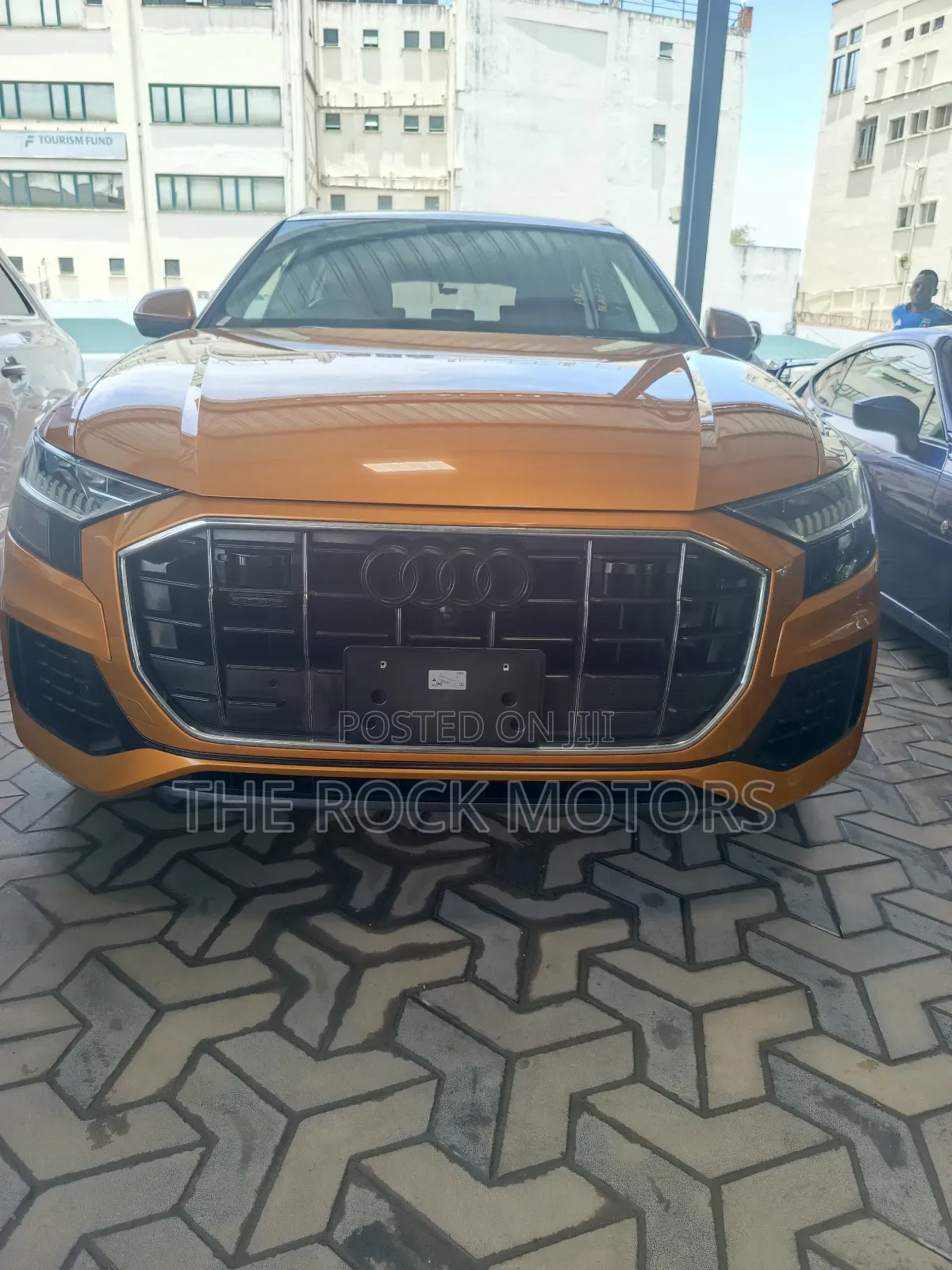 Audi Q8 55 Premium AWD quattro 2020 Orange