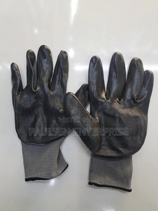 Diamond Grip Gloves Flexible - main view