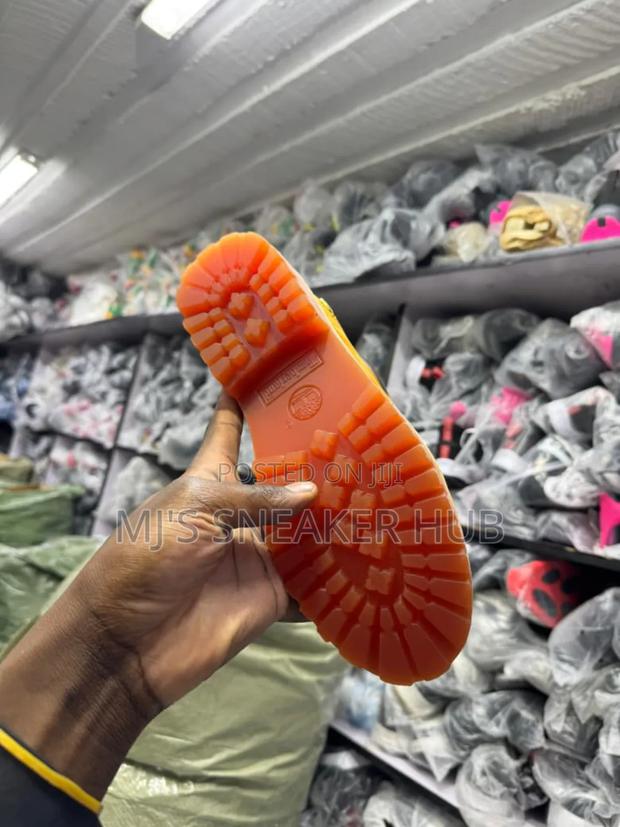Customised Timberland Boots - thumbnail 7