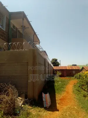 Razor Fence