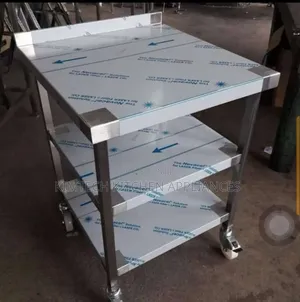 Serving Table