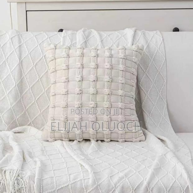 Advanced Velvet Case Available - thumbnail 5