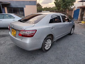 Toyota Premio 2013 Silver