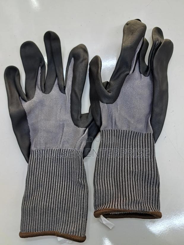 Anti Cut Glove - main view