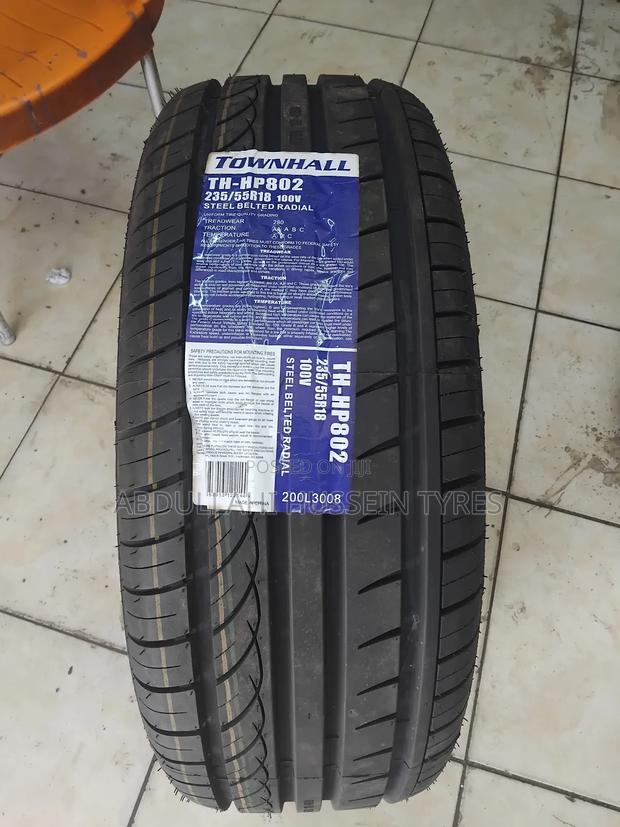 235/55 R18 Townhall Th