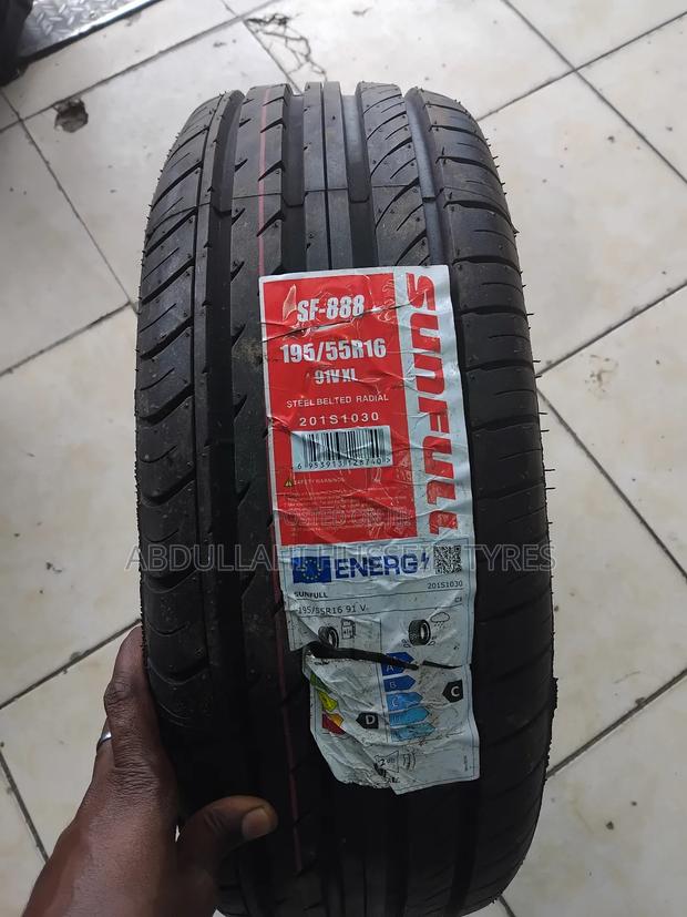 195/55 R16 Sunfull Sf888