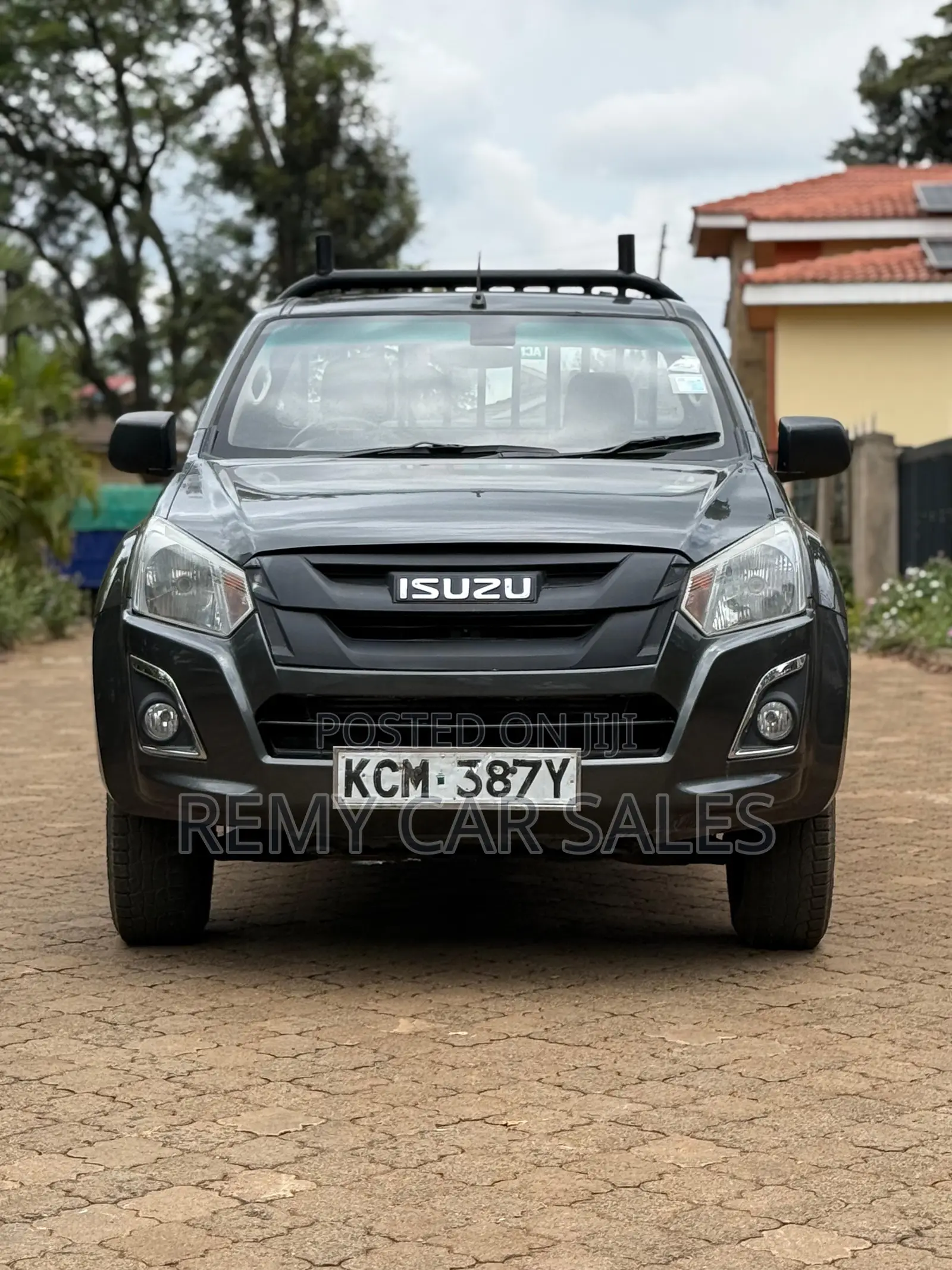 Isuzu D-MAX 2017 Gray