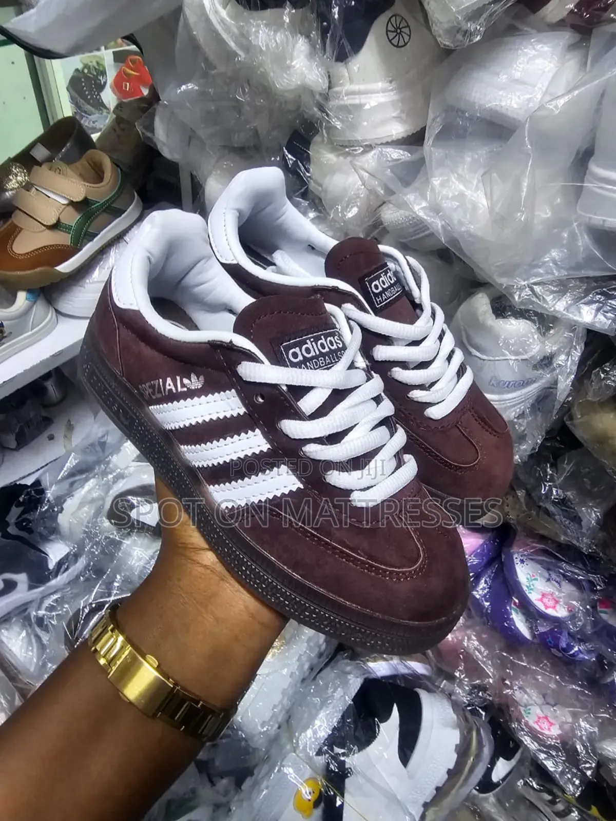 Cool Kids' Spezial Adidas. Sizes 28-35. Delivery Services Available.