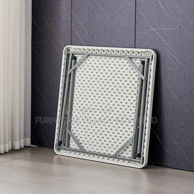 Foldable Table; Plastic Top Square Foldable Table