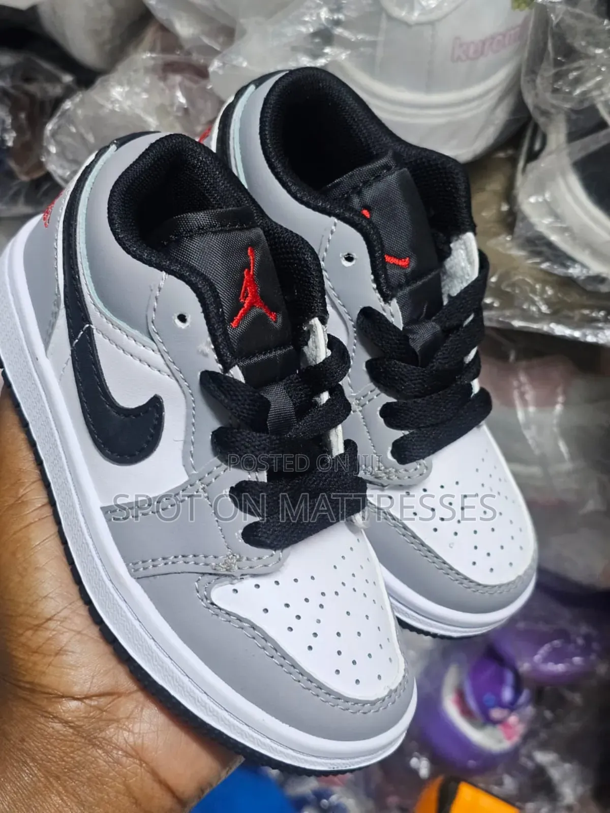 Kids' Nike Dunk. Sizes 23-37. Delivery Services Available Nationwide.