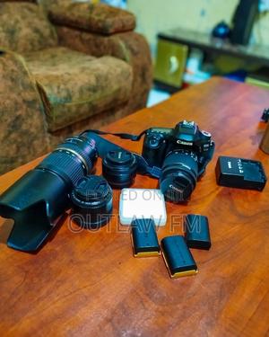 Canon 80d Body + Accessories - thumbnail 2