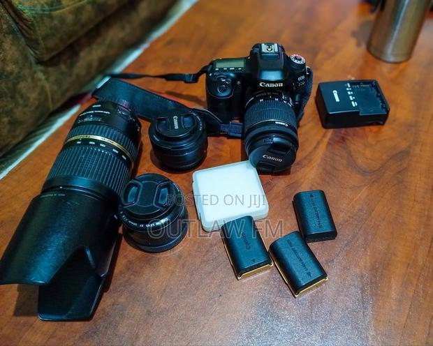 Canon 80d Body + Accessories - thumbnail 3