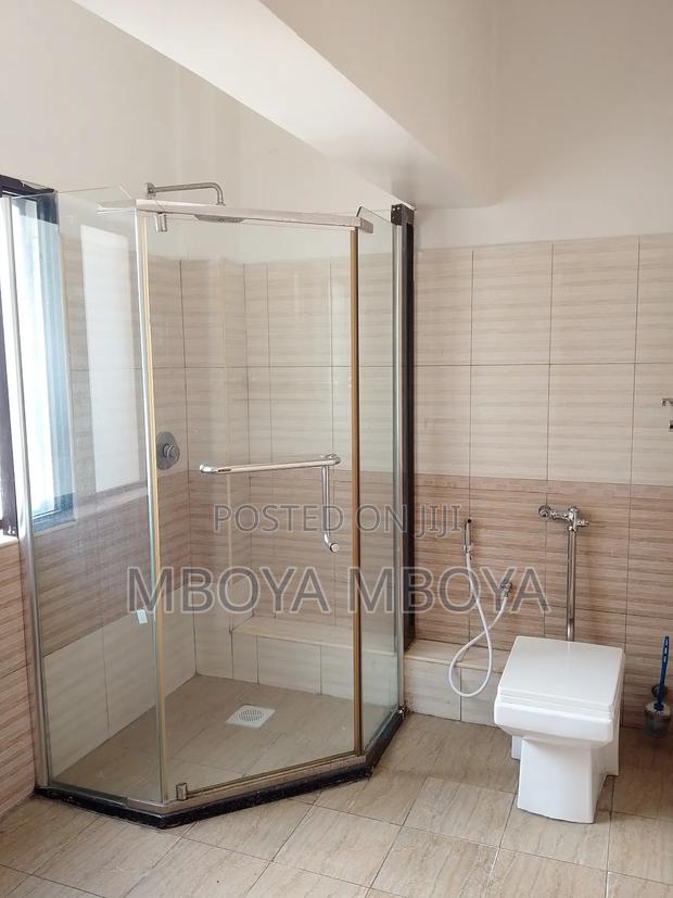 5bdrm Maisonette in Parklands for rent - thumbnail 5