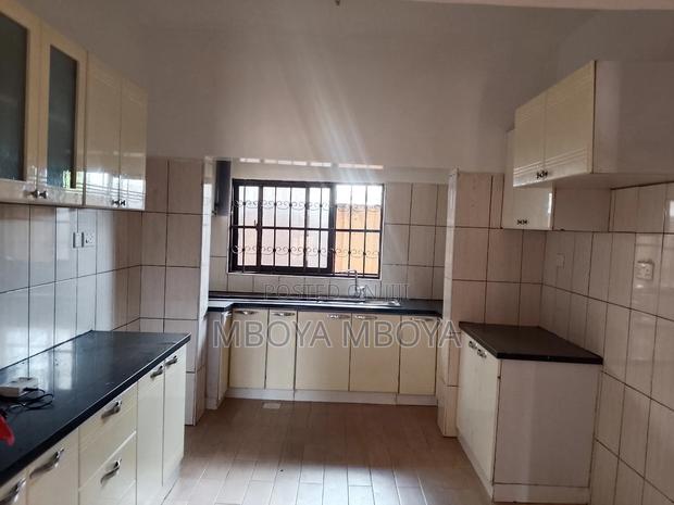 5bdrm Maisonette in Parklands for rent - thumbnail 18