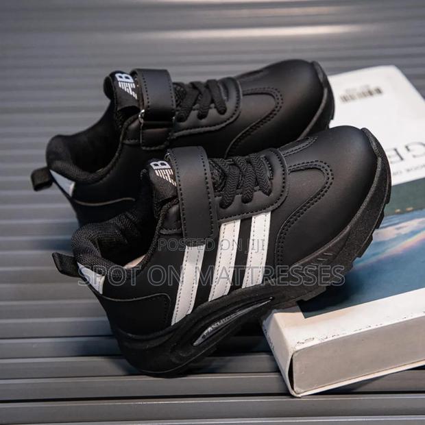 Kids' Sneakers. Sizes 29-36. Delivery Services Available Nationwide.