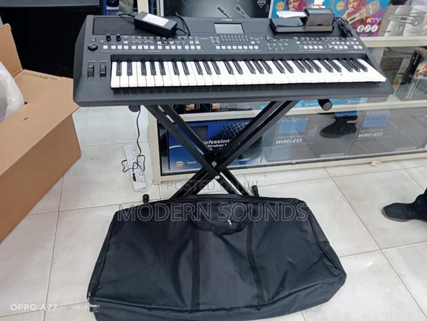 Yamaha 61 Key Professional Keyboard Sx 600 - main view
