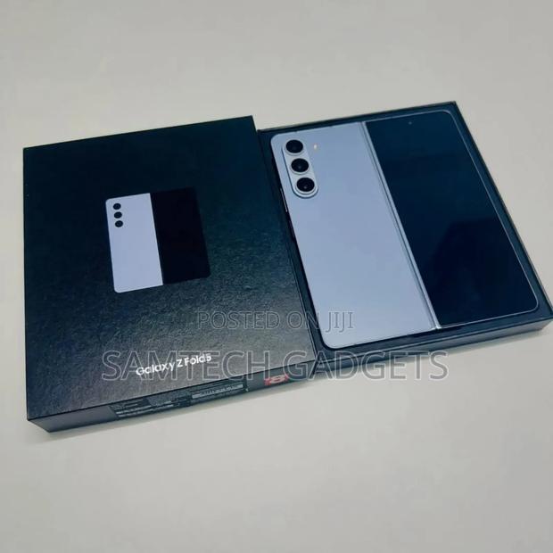Samsung Galaxy Z Fold 5 256 GB Blue - thumbnail 2