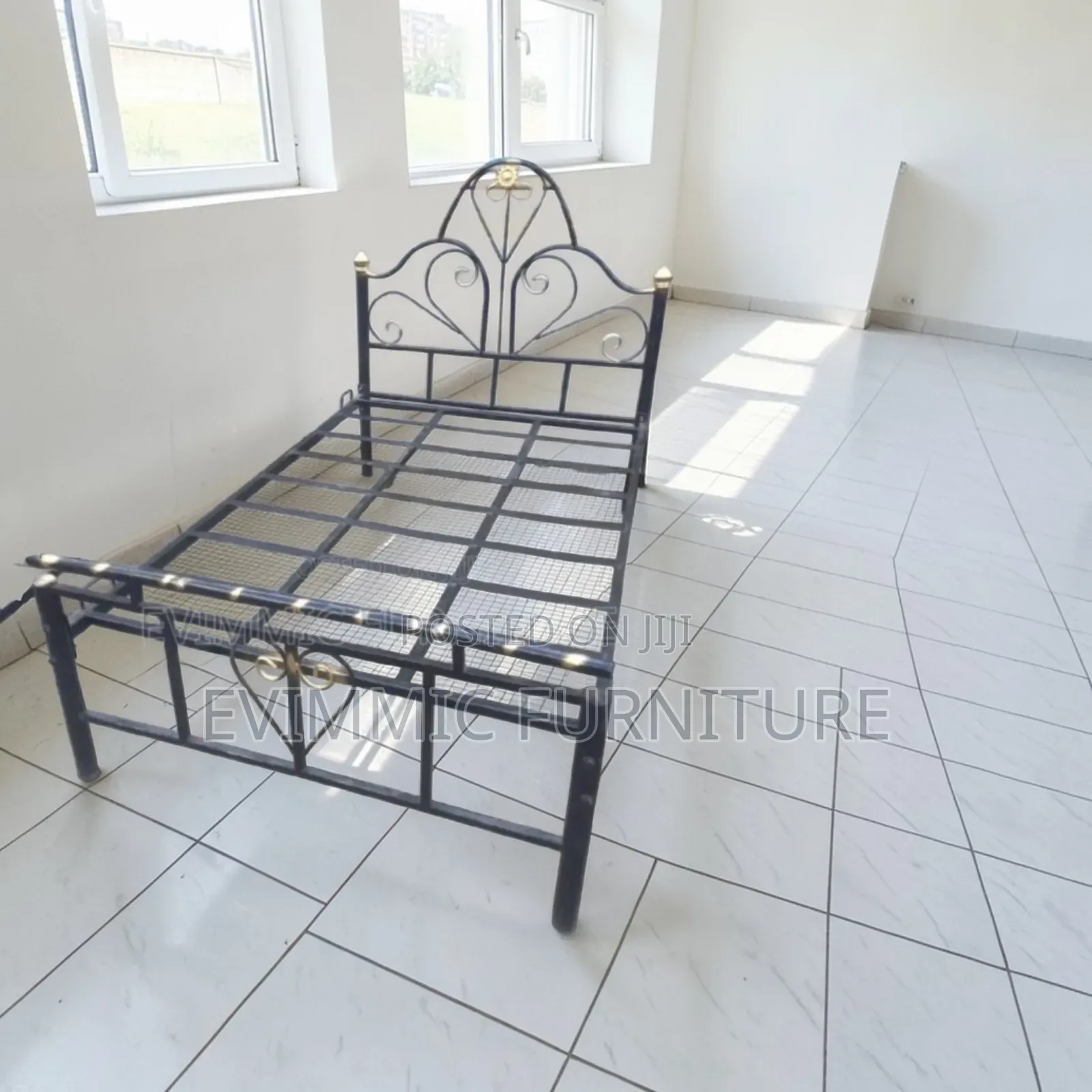 4 X 6 Metal Bed