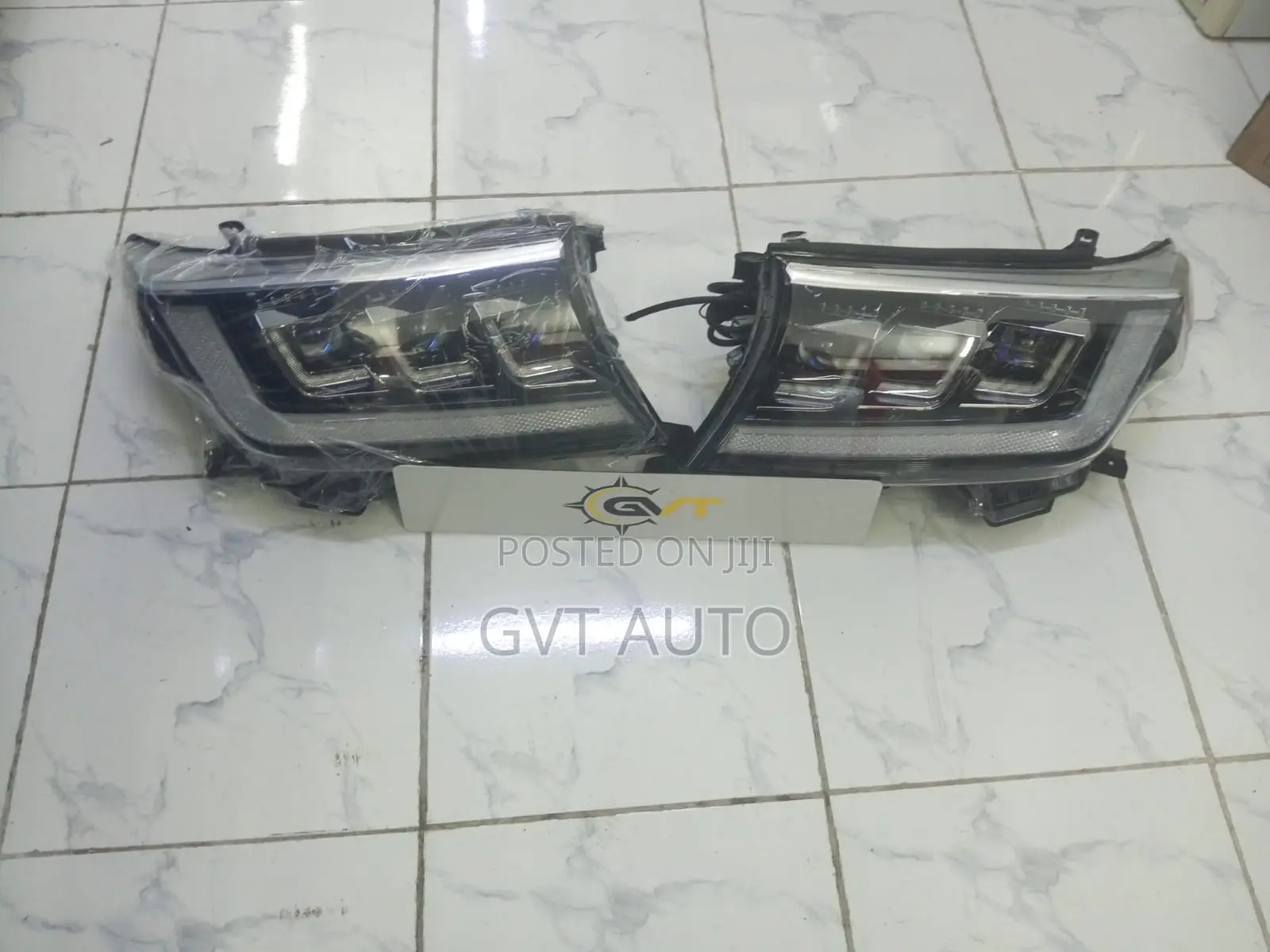 Landcruiser 200 Series 2008-2015 Aftermarket Headlights