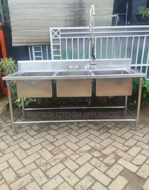 Triple Bowl Sinks