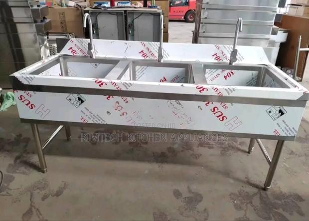 Triple Sinks Bowls