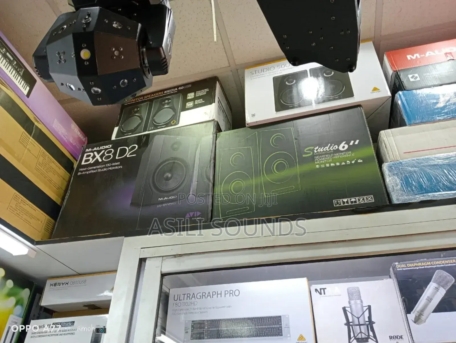 M-Audio Bx8 D2 Studio Monitors