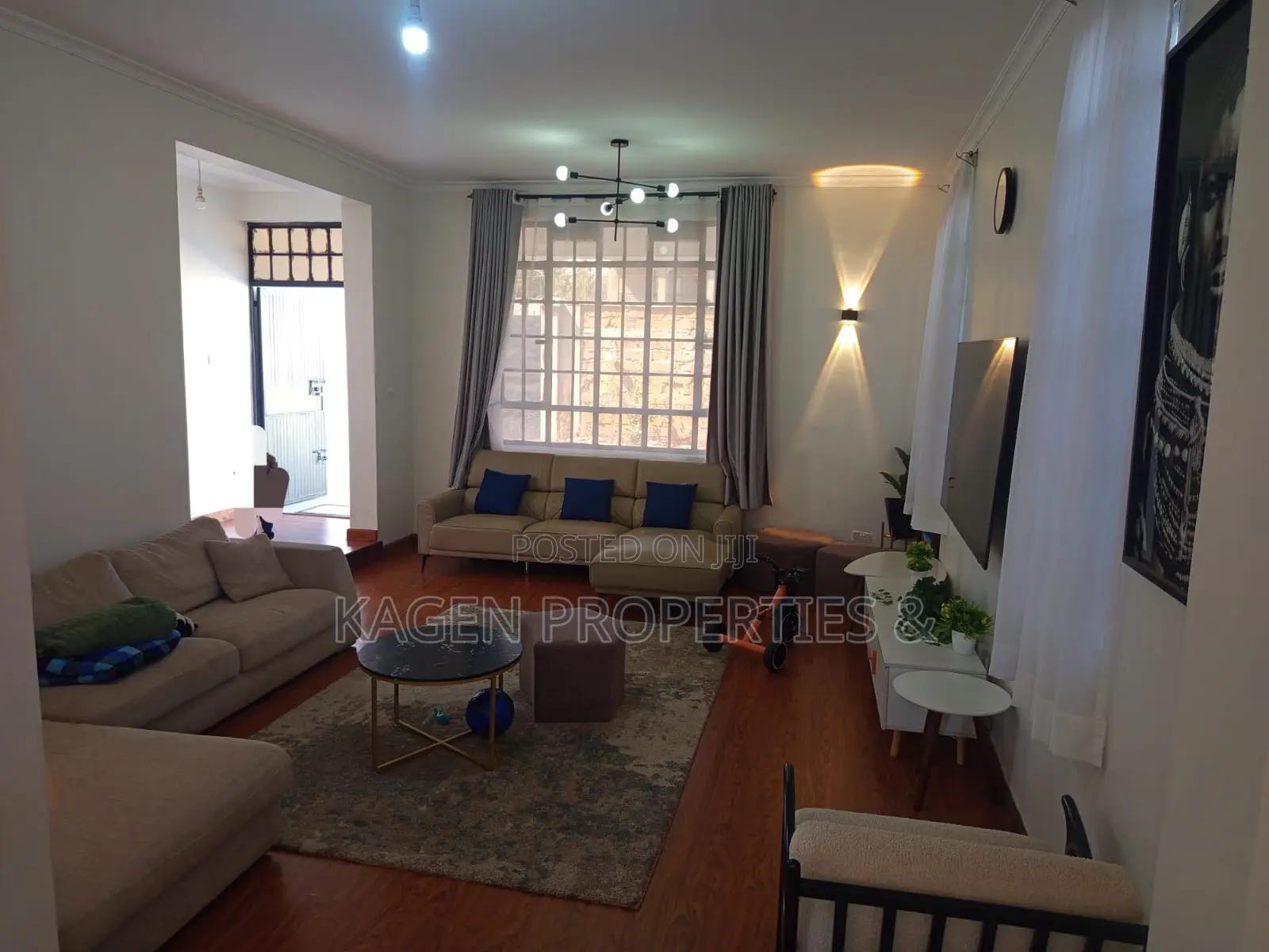 5bdrm Maisonette in Kibiku for sale