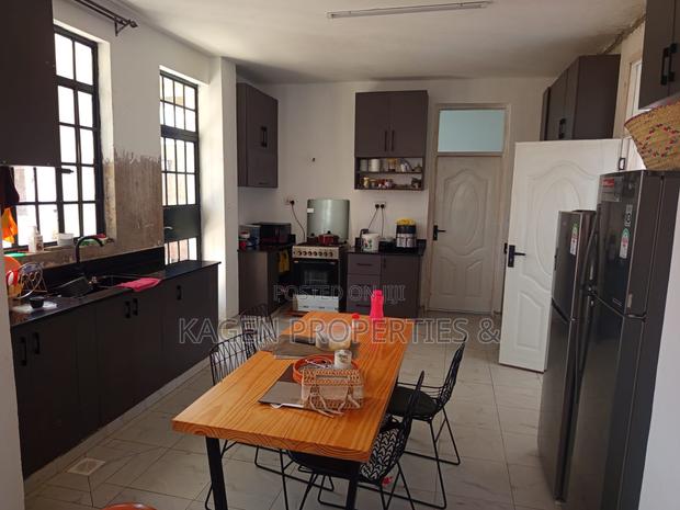 5bdrm Maisonette in Kibiku for sale - thumbnail 7