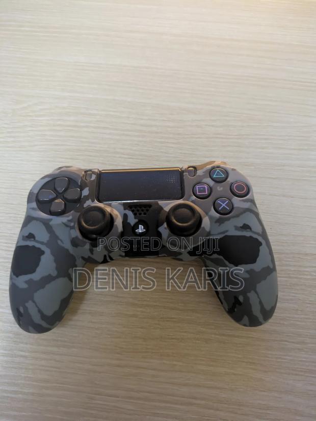 Ps4 Slim -1tb - thumbnail 4