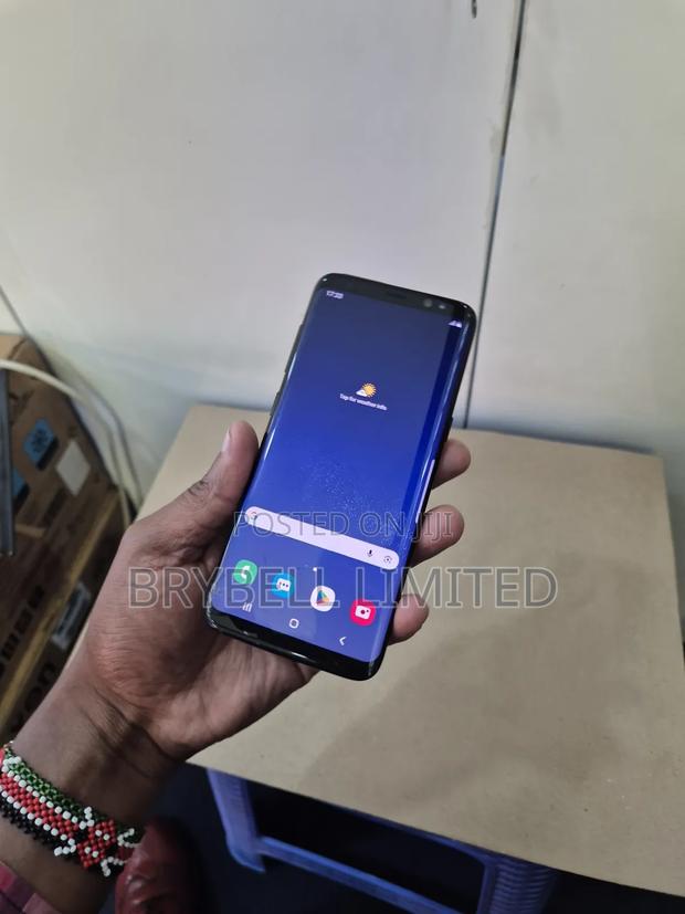 Samsung Galaxy S8 64 GB Black - main view