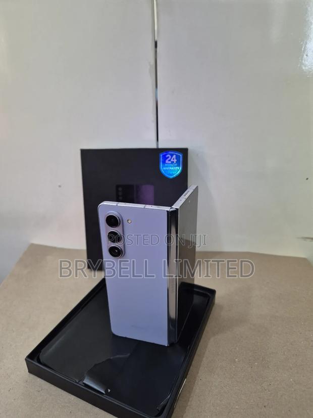 Samsung Galaxy Z Fold 5 256 GB Blue - thumbnail 2