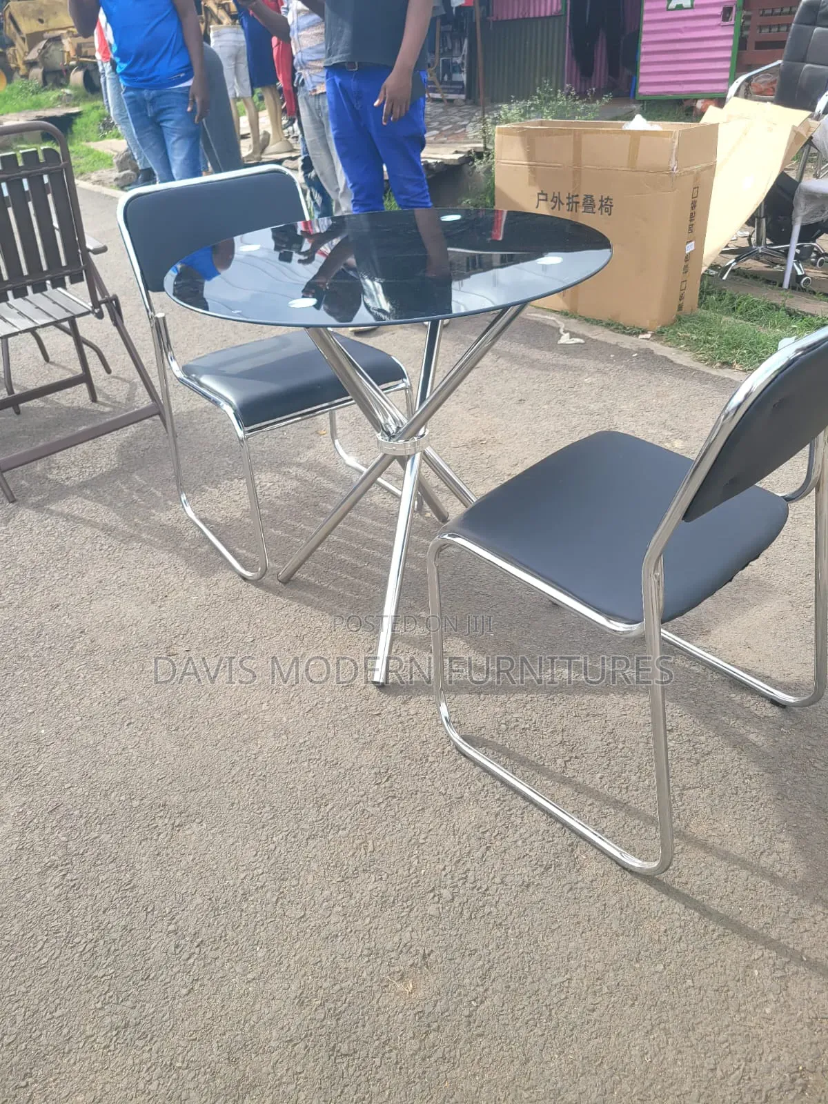 “Dining Table and Chairs Set – Strong and Clean”