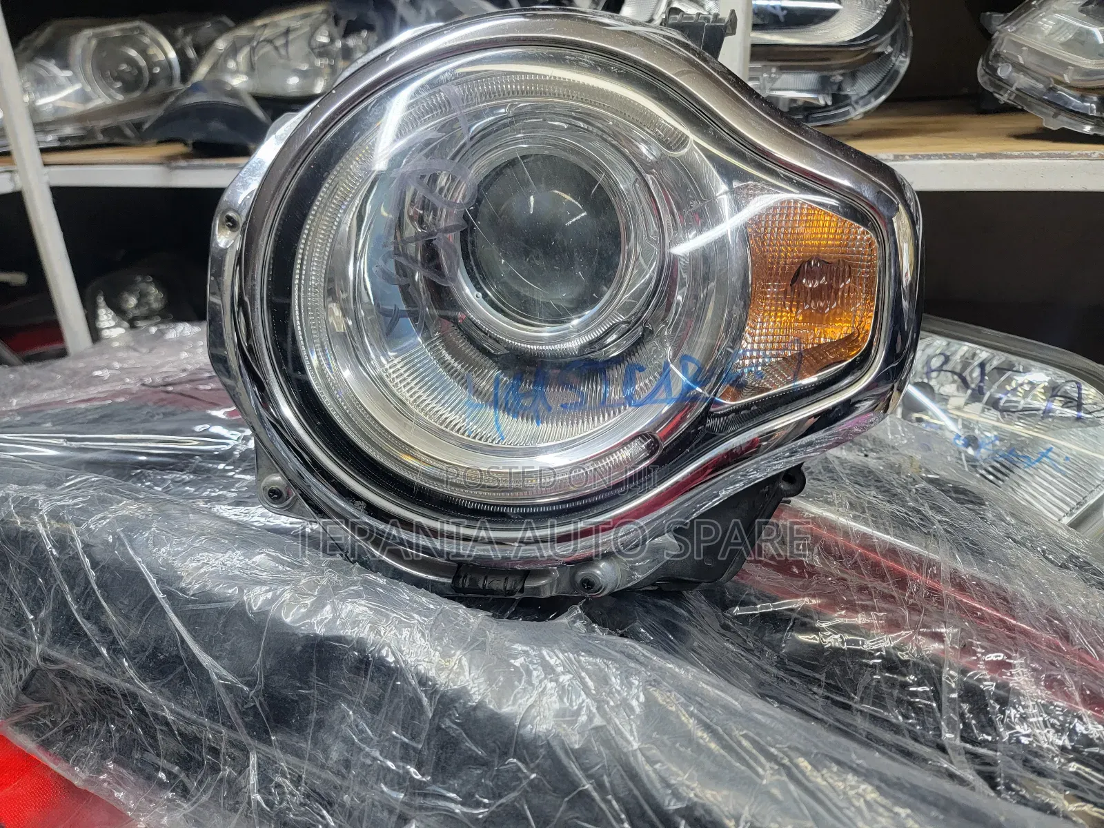 Suzuki Hustler Headlight Zenon