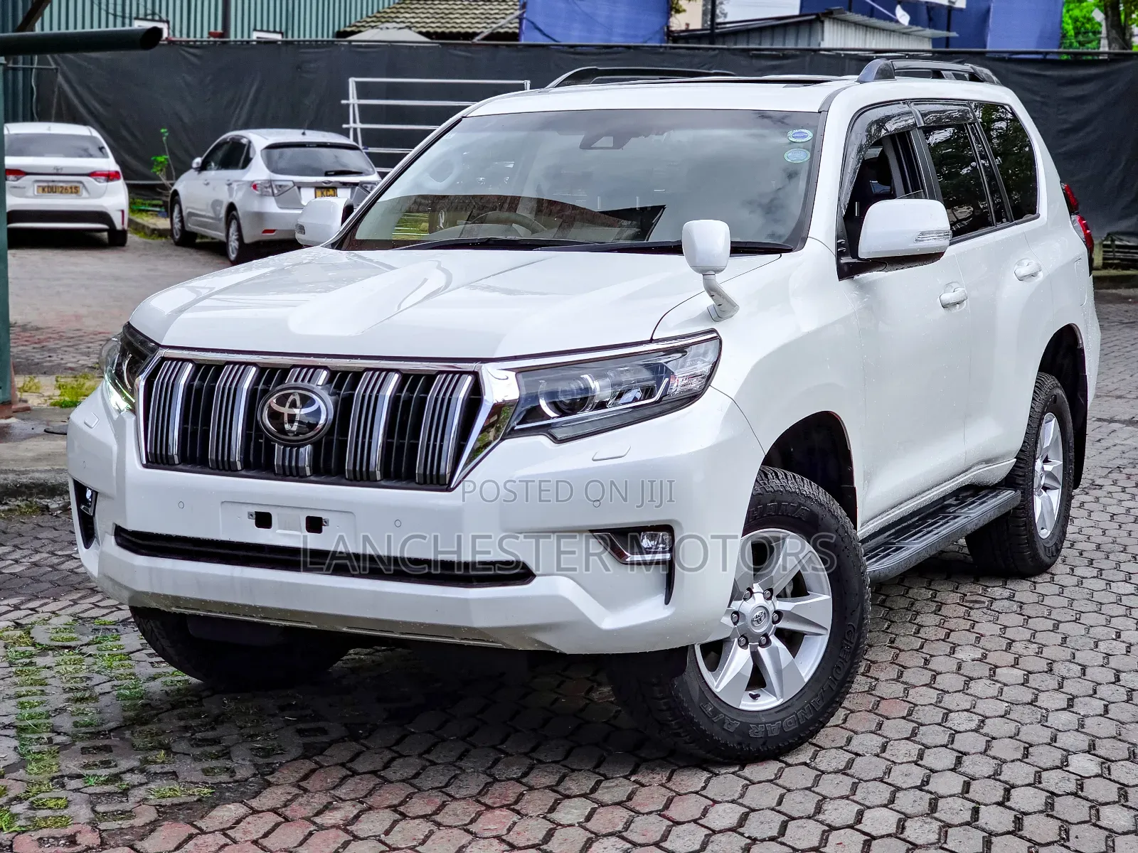 Toyota Land Cruiser Prado 2019 White
